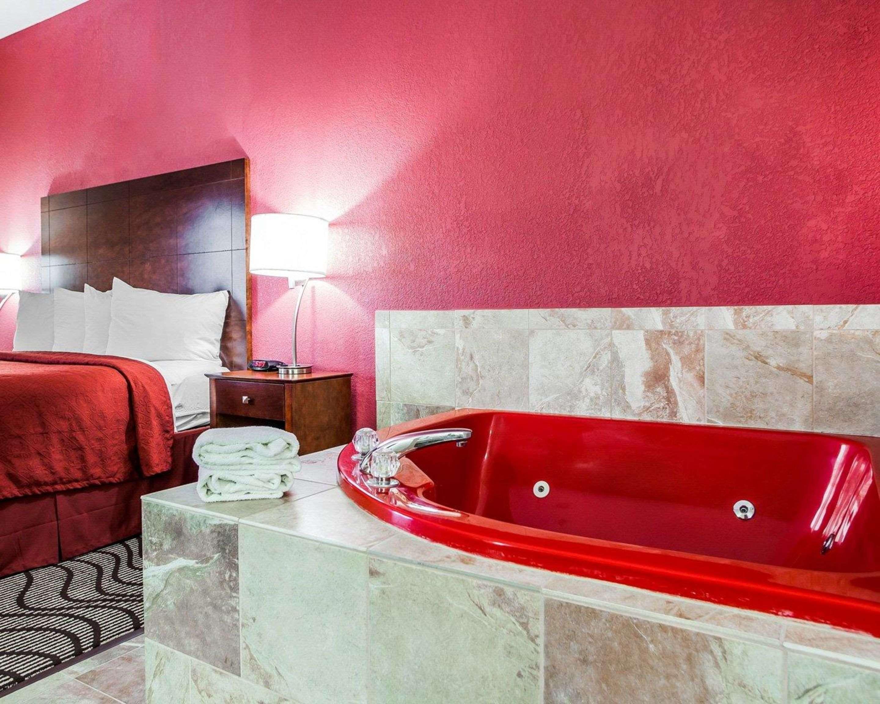Quality Inn & Suites Altoona - Des Moines Εξωτερικό φωτογραφία