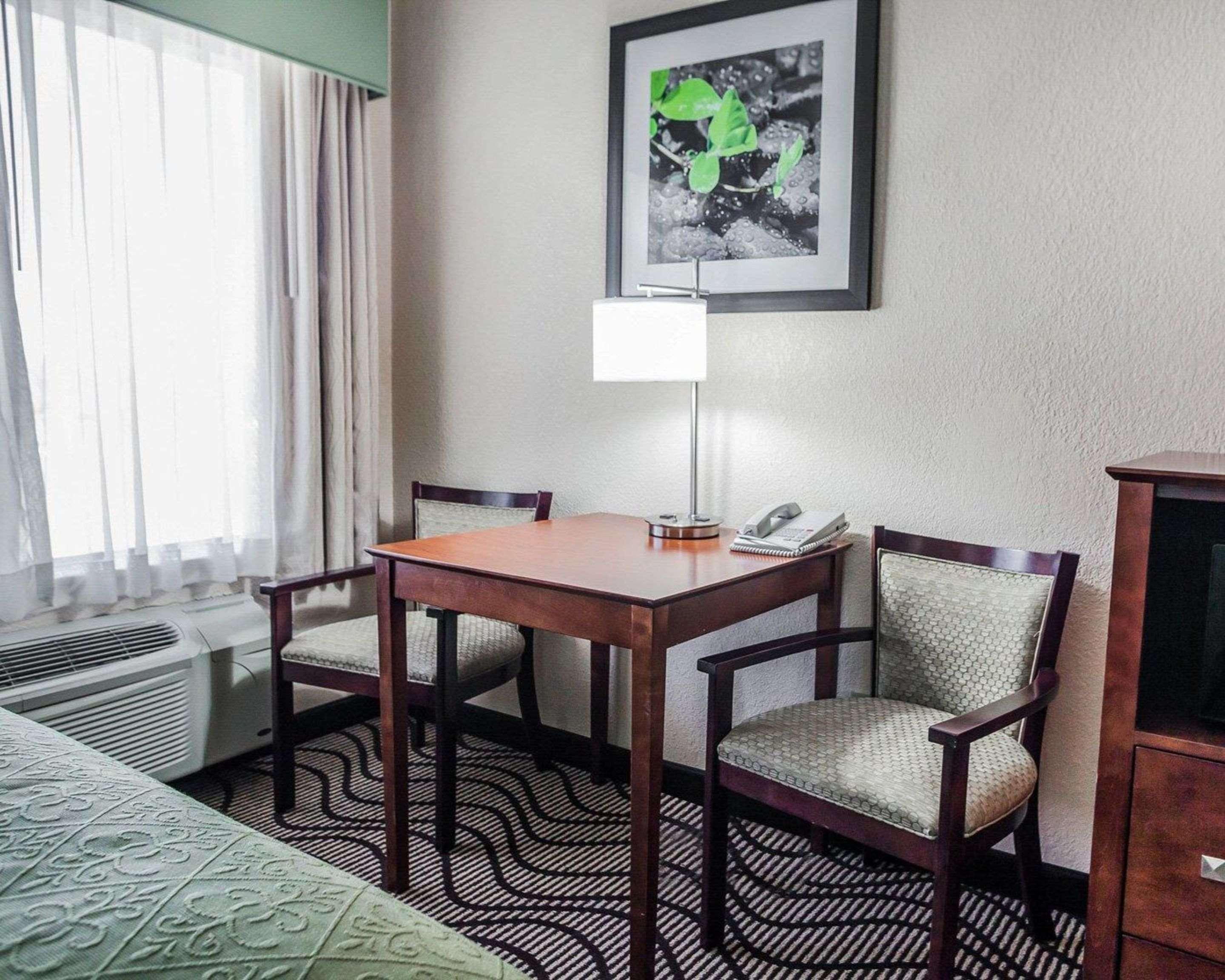 Quality Inn & Suites Altoona - Des Moines Εξωτερικό φωτογραφία