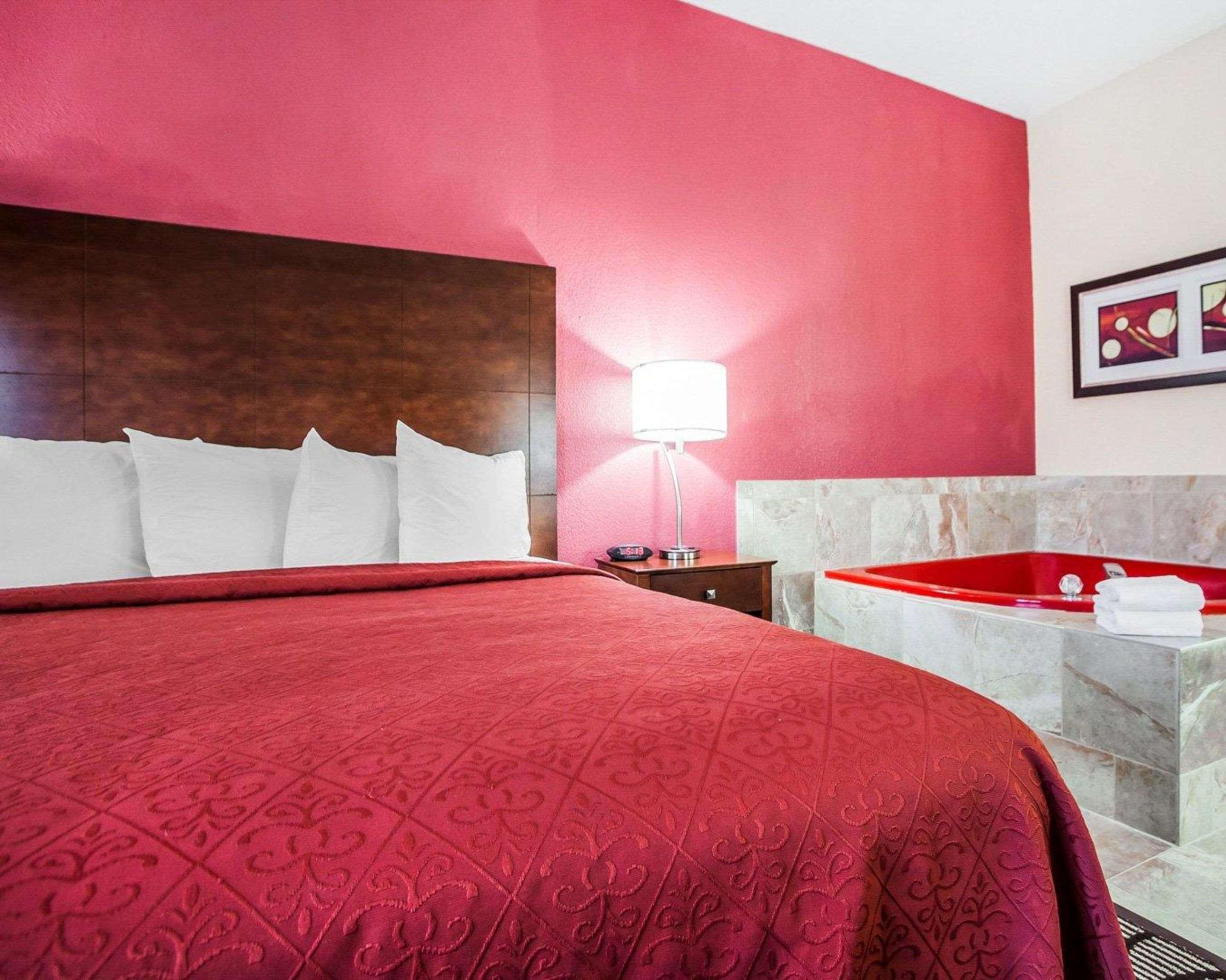 Quality Inn & Suites Altoona - Des Moines Εξωτερικό φωτογραφία